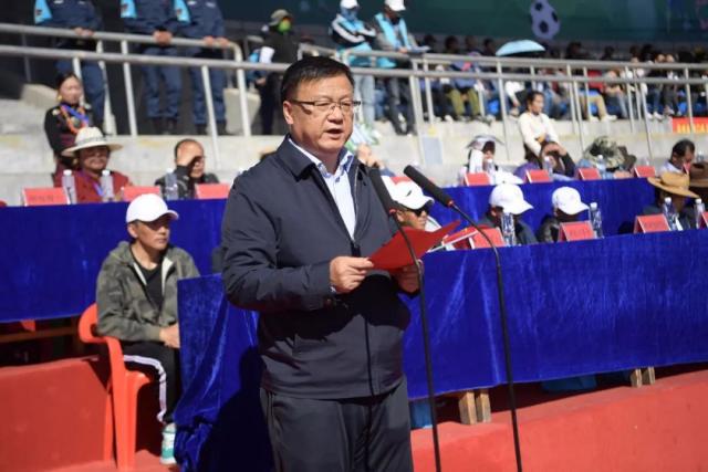 郑薇点名表扬杨舒予:攻防都有长进 在持续进步